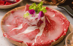 卖台老苍生买单赖清德晒日料二露台解禁